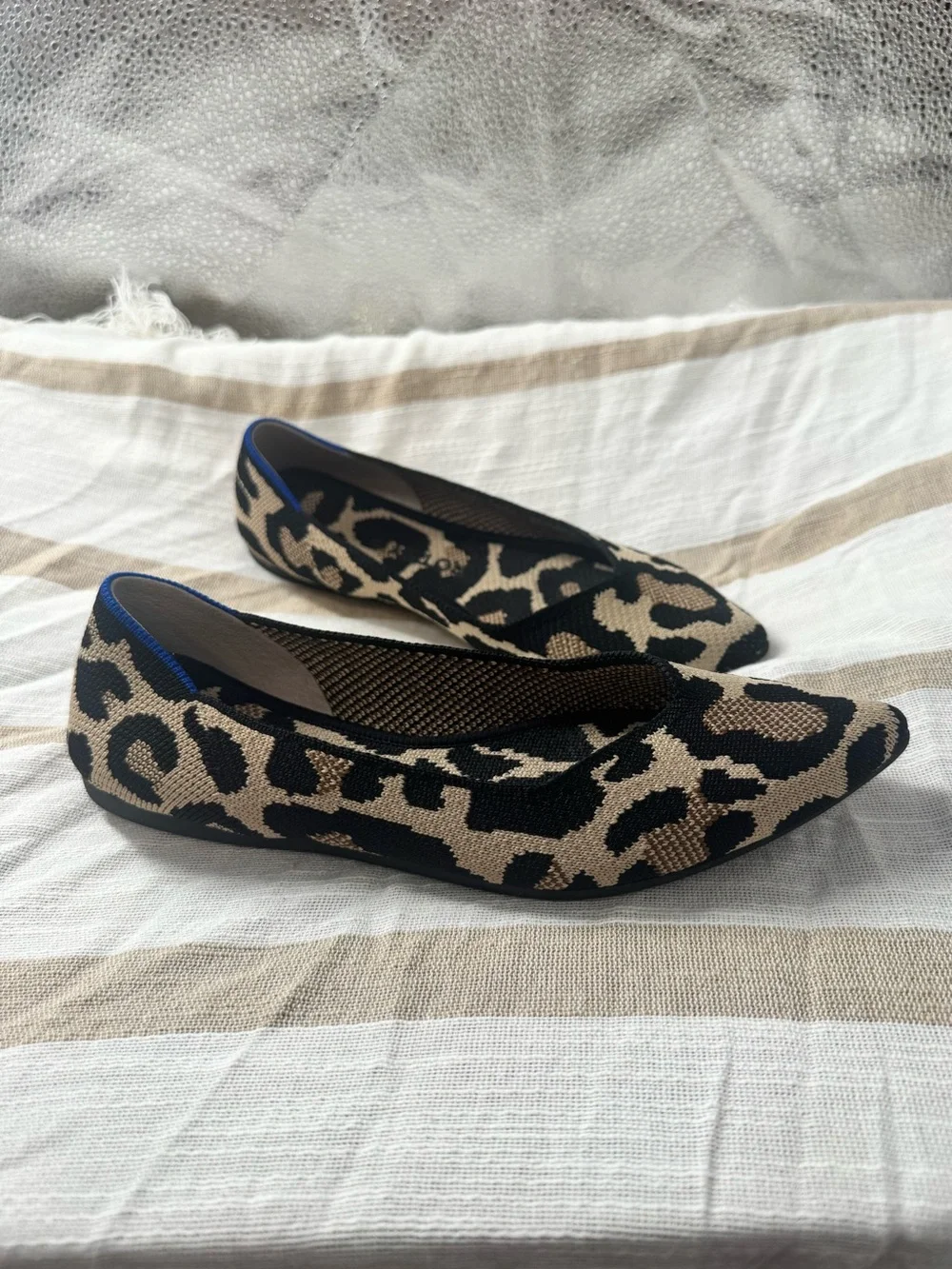Rothy’s the point desert cat animal print knit flats 6